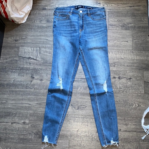 Jeans - Picture 1 of 5